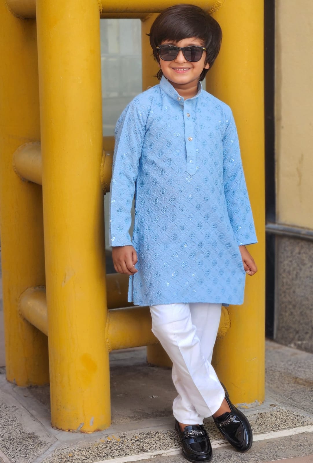 chikankari sky kurta pant
